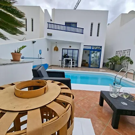 فيلة Sabida, Lanzarote بلايا بلانكا